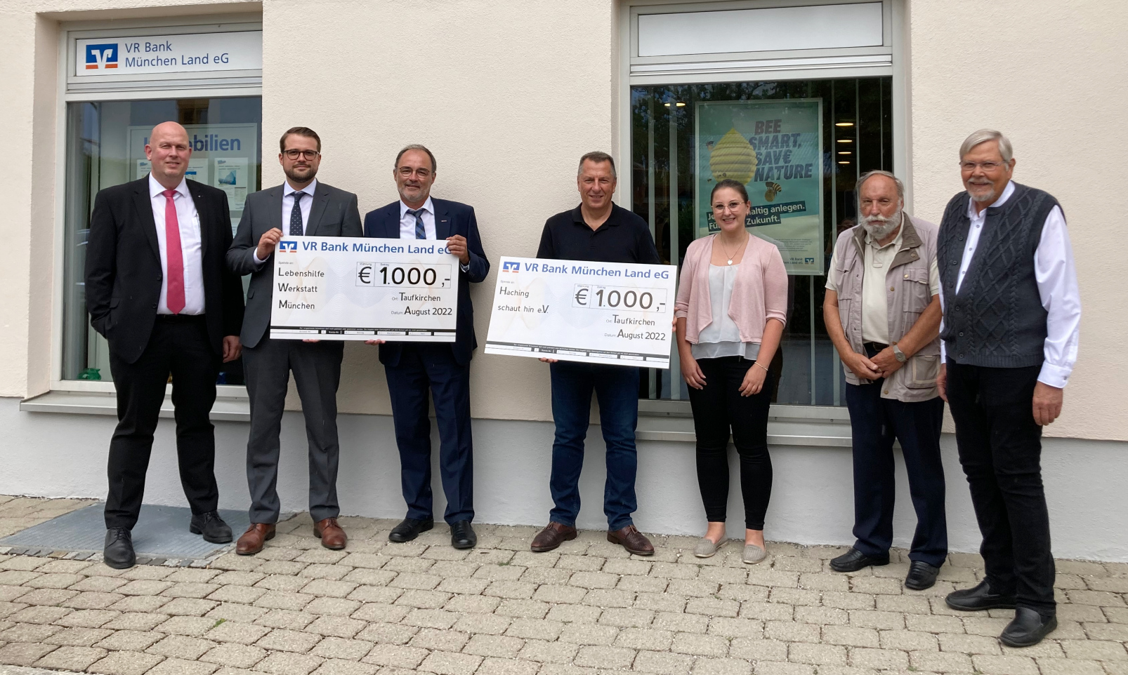 Spendenaktion auf dem Vereinsfest Taufkirchen bringt 2.000 Euro Spendenaktion auf dem Vereinsfest Taufkirchen bringt 2.000 Euro